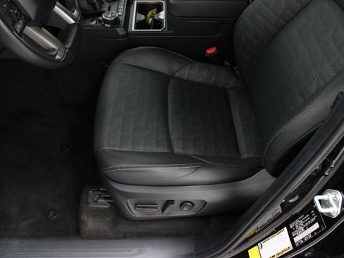 Used 2025 Toyota 4Runner TRD Off-Road Premium w/ Tow Technology Package AWD/4WD image 15