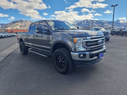 Used 2020 Ford F250 Lariat image 3