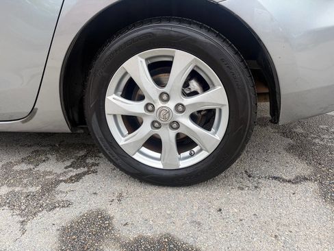 Used 2010 MAZDA MAZDA3 i Touring FWD image 30