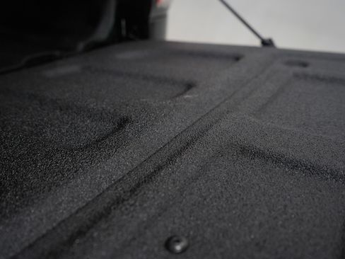 Used 2017 GMC Sierra 1500 SLT w/ SLT Premium Package image 11