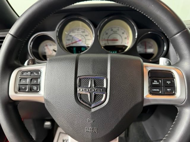Used 2014 Dodge Challenger R/T RWD image 16