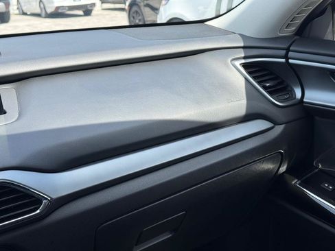 Used 2023 MAZDA CX-9 Touring Plus AWD/4WD image 25