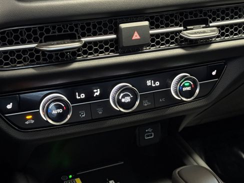 Certified 2024 Honda HR-V EX-L image 19