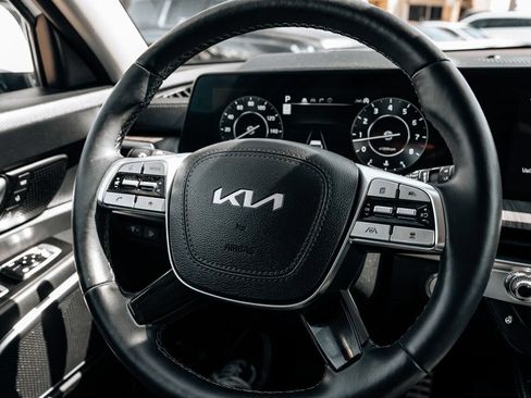 Used 2025 Kia Telluride SX w/ SX Captain's Chair Package AWD/4WD image 27