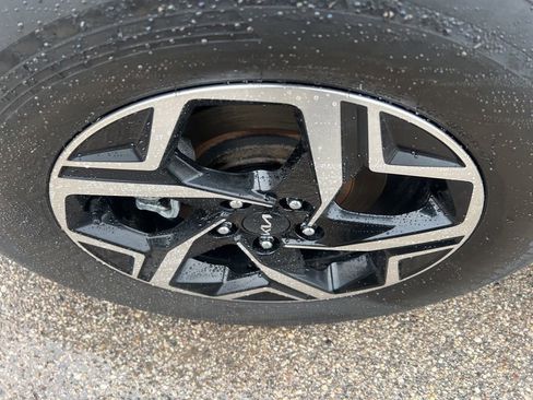 Certified 2023 Kia Sportage LX image 40