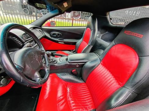 Used 2001 Chevrolet Corvette Z06 w/ Memory Pkg RWD image 33