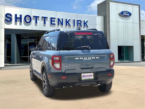 New 2025 Ford Bronco Sport Outer Banks image 6