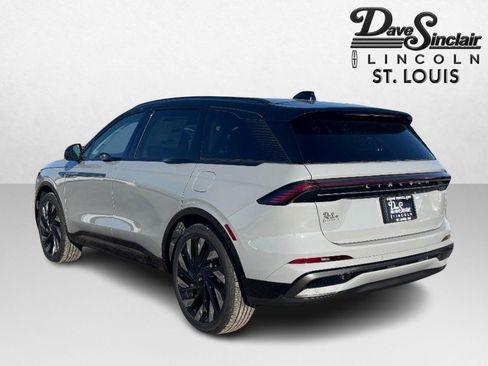 New 2026 Lincoln Nautilus Reserve w/ Jet Appearance Package image 7