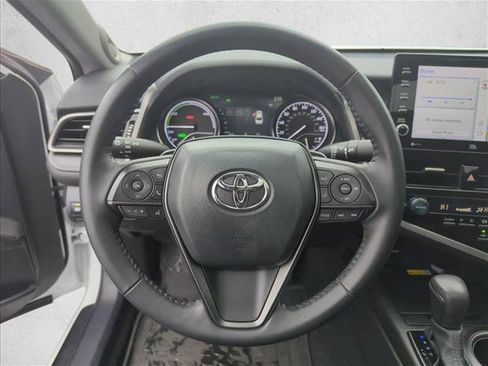 Used 2024 Toyota Camry XSE w/ Navigation Package image 22