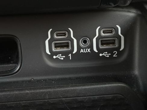 Used 2022 RAM 1500 Limited w/ Body Color Bumper Group AWD/4WD image 22