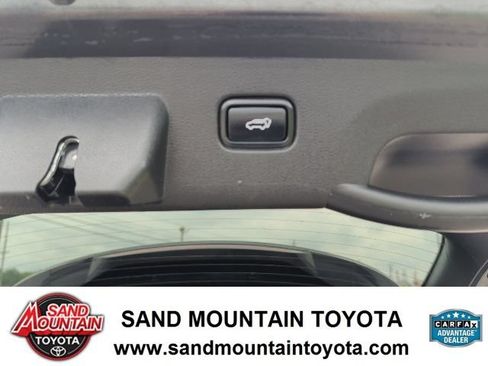 Used 2024 Kia Sportage X-Pro AWD/4WD image 17