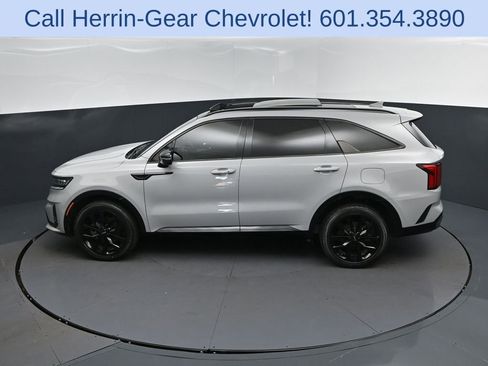 Used 2023 Kia Sorento SX AWD/4WD image 32