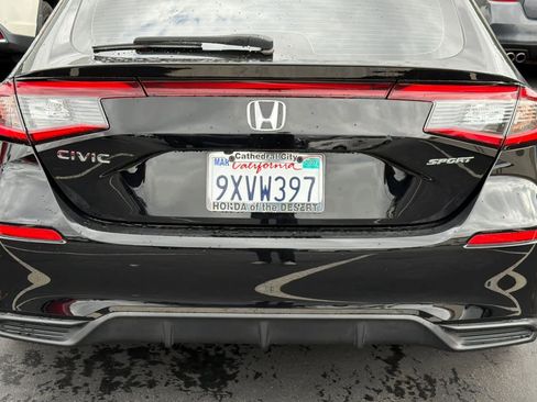 Used 2025 Honda Civic Sport image 15
