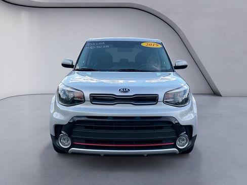 Used 2019 Kia Soul ! FWD image 8