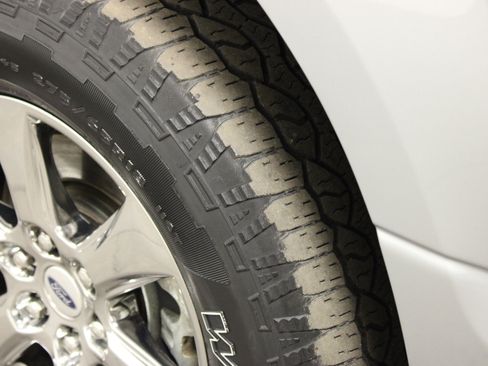 Used 2020 Ford F150 XLT w/ Equipment Group 302A Luxury image 12