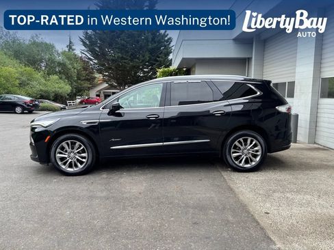 Used 2023 Buick Enclave Avenir w/ Avenir Technology Package AWD/4WD image 3