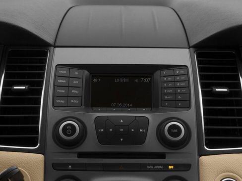 Used 2017 Ford Taurus SEL w/ Equipment Group 201A image 10