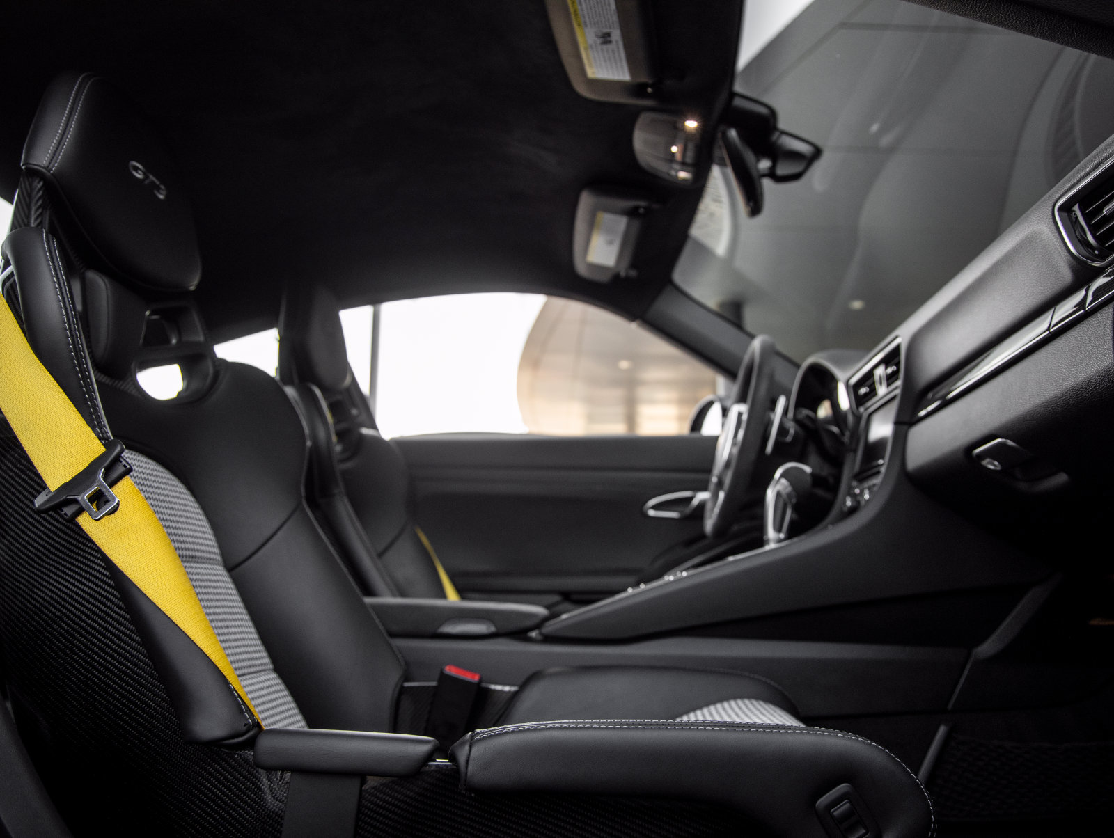 Used 2015 Porsche 911 GT3 RWD image 38