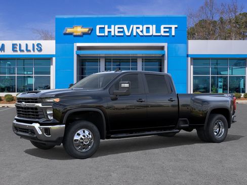 New 2026 Chevrolet Silverado 3500 LT w/ All Star Edition image 3