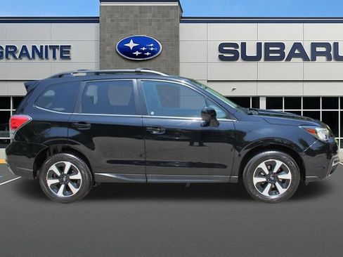 Used 2018 Subaru Forester 2.5i Limited AWD/4WD image 12