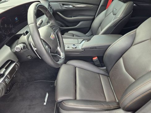 Used 2025 Cadillac CT5 V w/ Technology Package AWD/4WD image 11