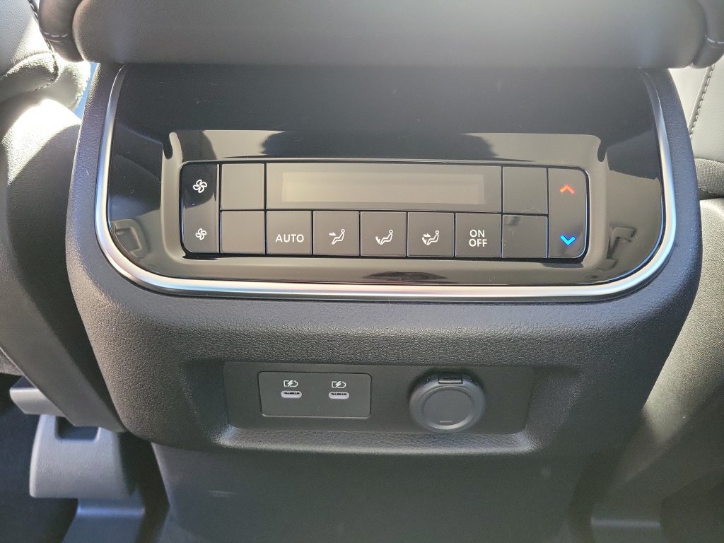 New 2026 Nissan Armada SV AWD/4WD image 17