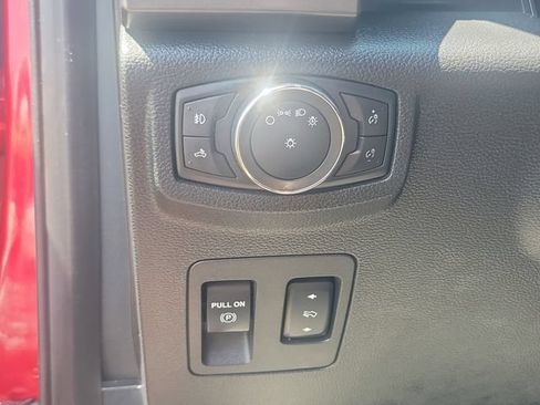 Used 2017 Ford F150 XLT w/ Equipment Group 302A Luxury AWD/4WD image 24