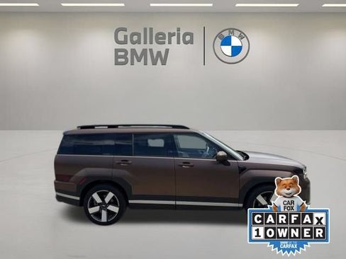 Used 2024 Hyundai Santa Fe Limited FWD image 5