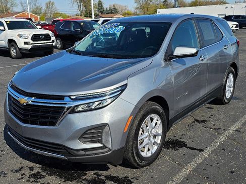 Used 2023 Chevrolet Equinox LT FWD image 3