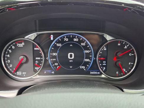 Used 2022 Chevrolet Traverse Premier w/ Redline Edition FWD image 28