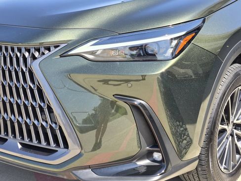 Used 2024 Lexus NX 250 FWD image 7
