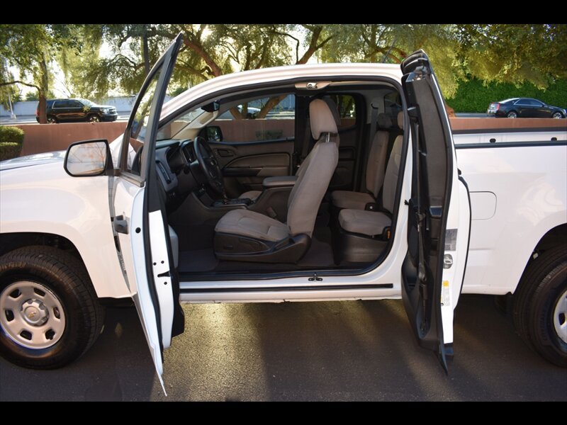 Used 2020 Chevrolet Colorado W/T w/ WT Convenience Package RWD image 21