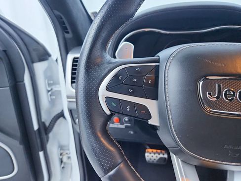 Used 2018 Jeep Grand Cherokee Trackhawk AWD/4WD image 24