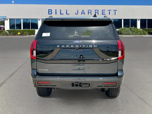New 2026 Ford Expedition Active RWD image 5