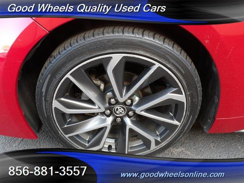 Used 2020 Toyota Corolla SE image 11