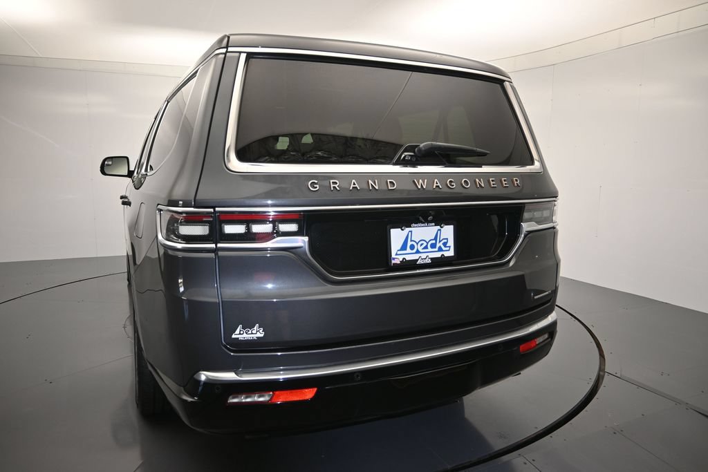Used 2024 Jeep Grand Wagoneer L Series III AWD/4WD image 27