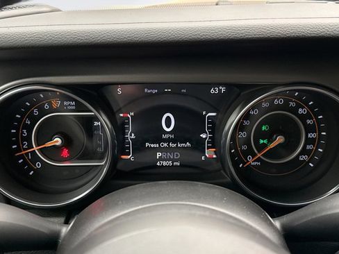 Used 2022 Jeep Wrangler Unlimited Sport image 13