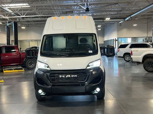 Used 2024 RAM ProMaster 3500 w/ Delivery Van Package image 11