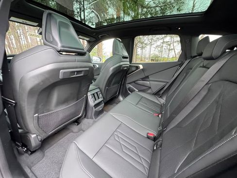 Used 2025 BMW X3 xDrive30i w/ Premium Package image 14