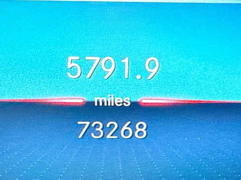 Used 2022 Mercedes-Benz GLE 350 w/ AMG Line Exterior image 41