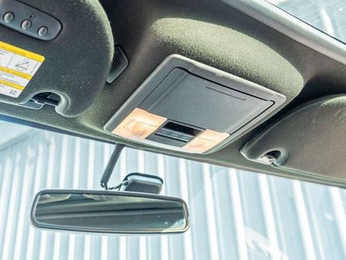 Used 2017 Ford Expedition Limited w/ Equipment Group 301A image 22