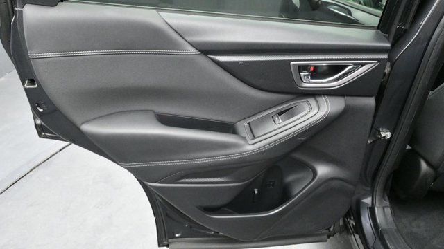 Used 2019 Subaru Forester Premium AWD/4WD image 15