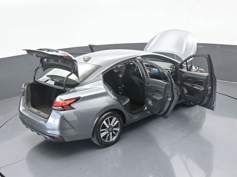 Used 2023 Nissan Versa SV image 66