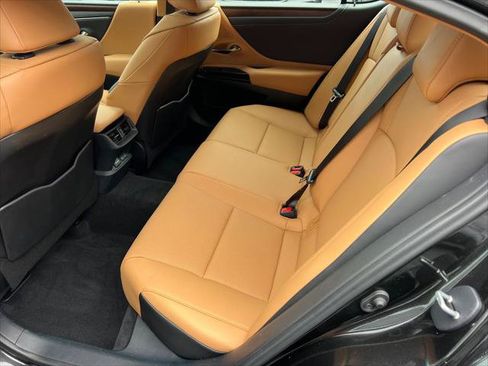 Certified 2025 Lexus ES 350 w/ Premium Package FWD image 21