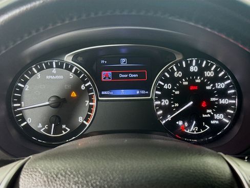 Used 2018 Nissan Altima 2.5 SR image 16