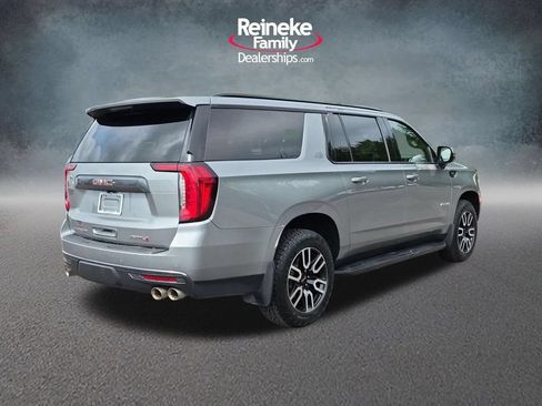 Used 2023 GMC Yukon XL AT4 AWD/4WD image 5