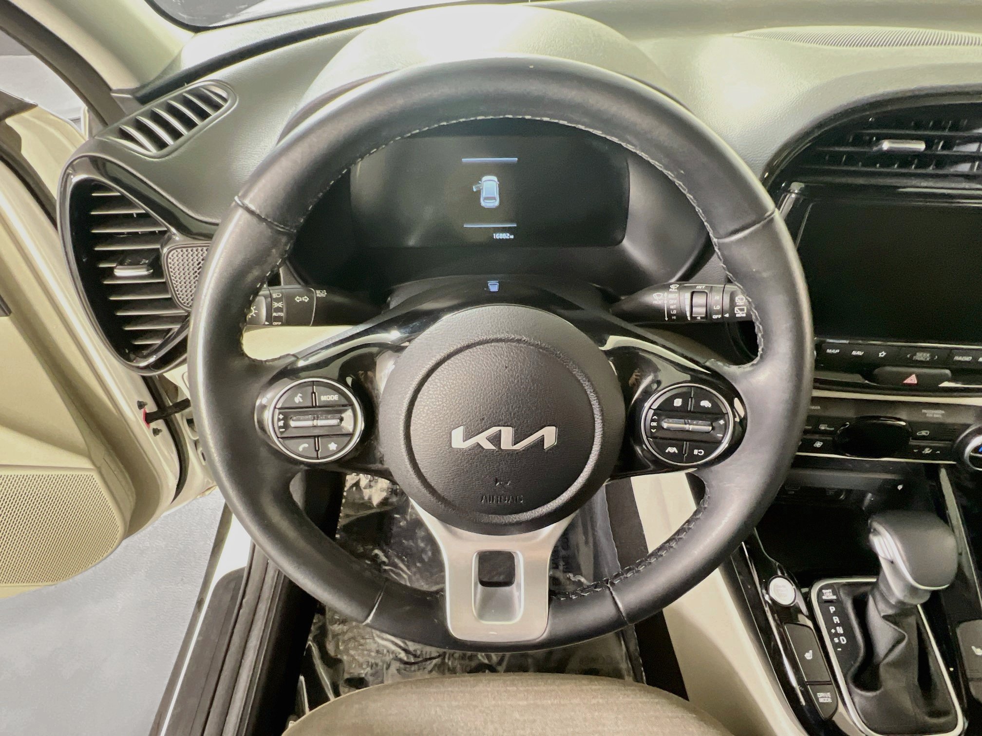 Used 2024 Kia Soul EX FWD image 11