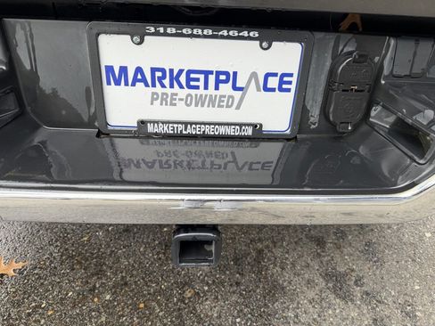 Used 2019 RAM 1500 Laramie image 12