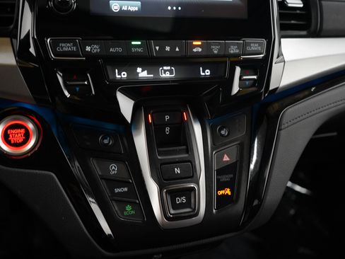 Used 2023 Honda Odyssey Touring image 27