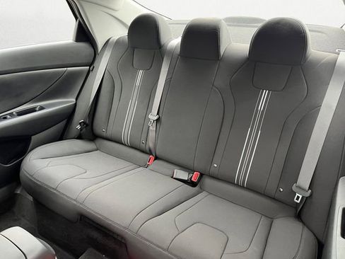 New 2026 Hyundai Elantra Blue image 13